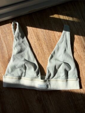 SKIMS Cotton Ribbed Plunge Bralette in Mineral Small